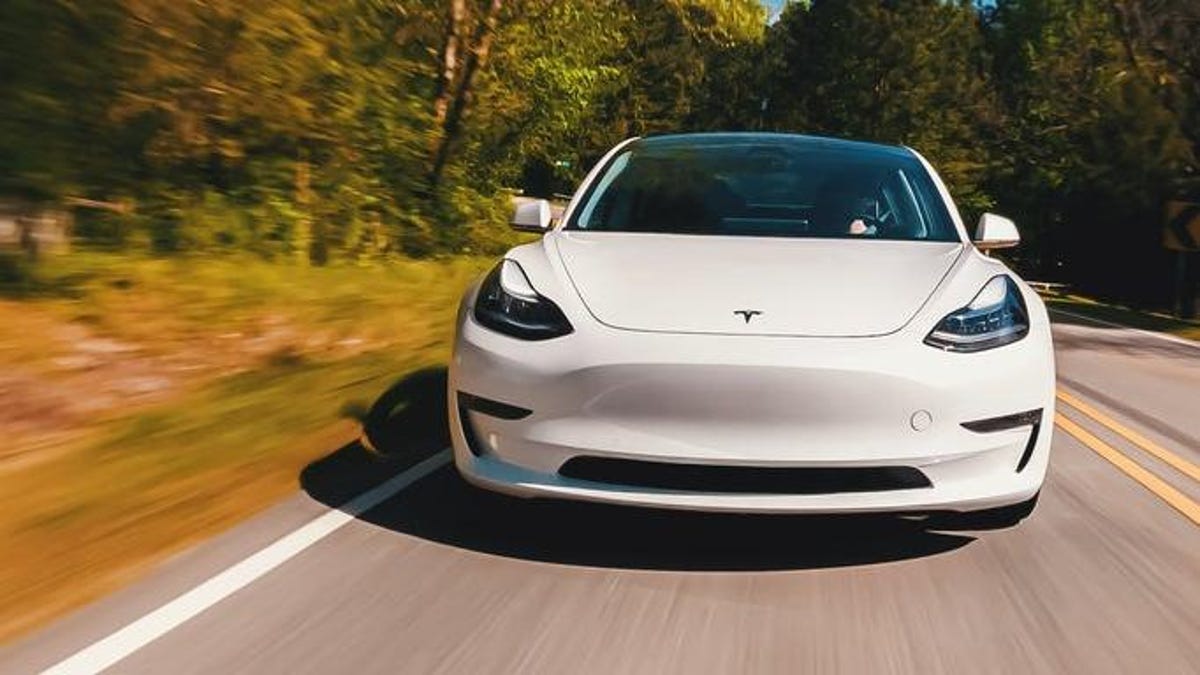  Θέλετε δωρεάν αυτοοδήγηση στο Tesla σας;  Οι ερευνητές βρήκαν ένα hack
