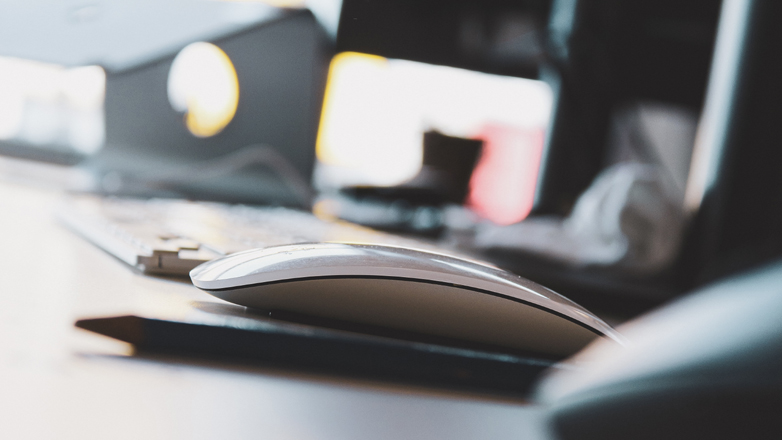 Ινδία: Περιορίζει τις εισαγωγές υπολογιστών για να ενισχύσει την τοπική παραγωγή