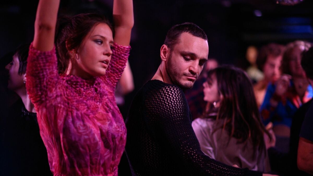 Κριτική «Passages»: Το συναρπαστικό queer δράμα που το MPA δεν θέλει να το δείτε
