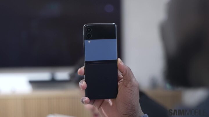 Galaxy Z Flip 3 Bespoke Edition