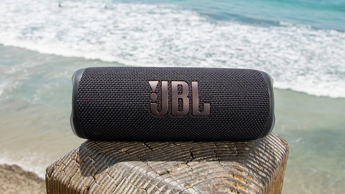 A fantastic deal on the JBL Flip 6 allows you to pump up the party without breaking the bank