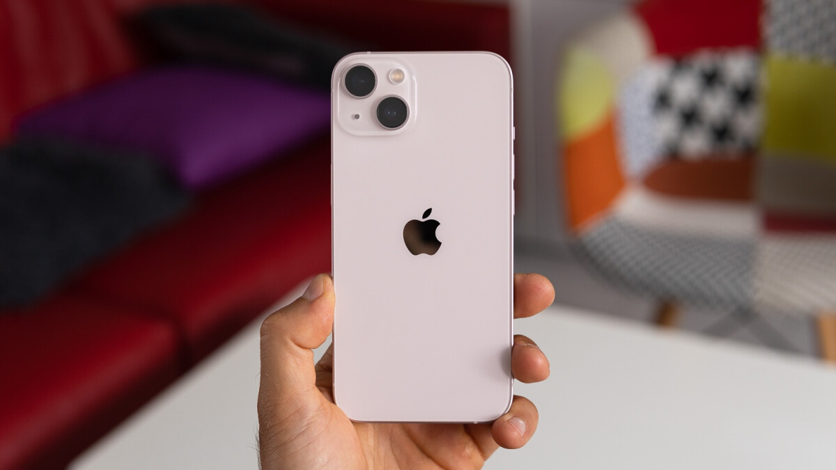 New report ranks Vivo (not Samsung) and Apple's iPhone 13 at the top of India's smartphone market