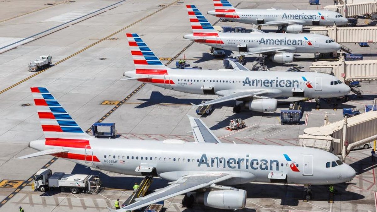 Πρόστιμο στην American Airlines για ακραίες καθυστερήσεις σε άσφαλτο
