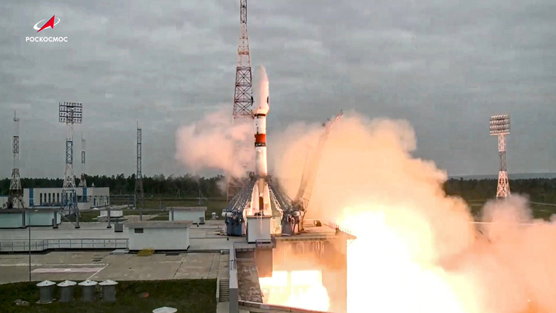 Πύραυλος με εξερευνητικό σκάφος της Ρωσίας απογειώθηκε με προορισμό τη Σελήνη