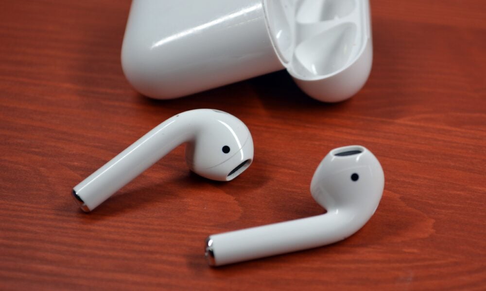 Πώς να ενημερώσετε τα AirPods
