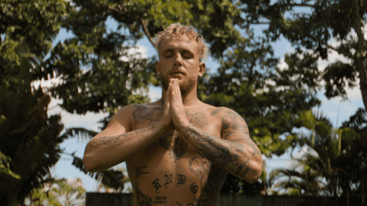 Στο «Jake Paul the Problem Child» του Netflix, η κακοποίηση είναι απλώς ένα αναγκαίο κακό
