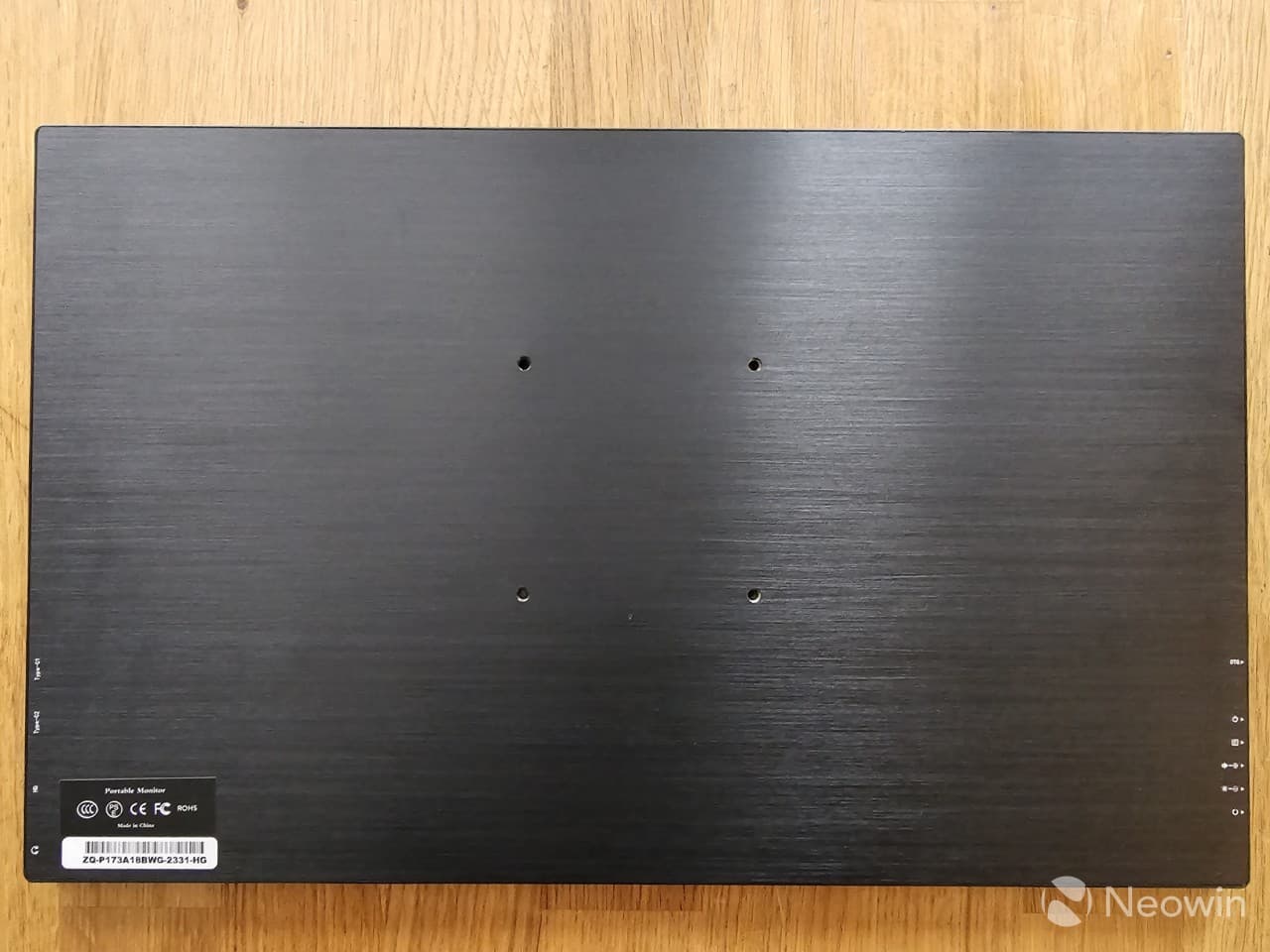 , Κριτική: Φορητή οθόνη gaming 144Hz FHD HDR 17,3 ιντσών για κάτω από 150 $;  Η ZSCMALLS παραδίδει, TechWar.gr