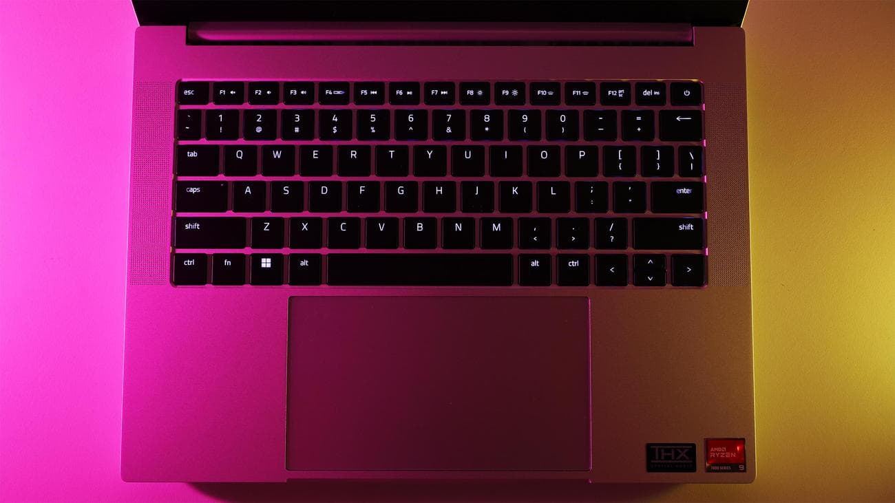 , Razer Blade 14 (2023) Mercury Edition gaming laptop review, TechWar.gr