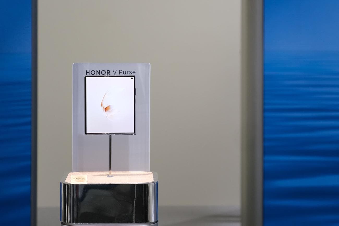 , Το Honor V Purse μπορείτε να το κουβαλάτε σαν τσαντάκι, TechWar.gr