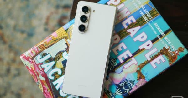 Samsung Slaps Final $1.320 Off Galaxy Z Fold 5
