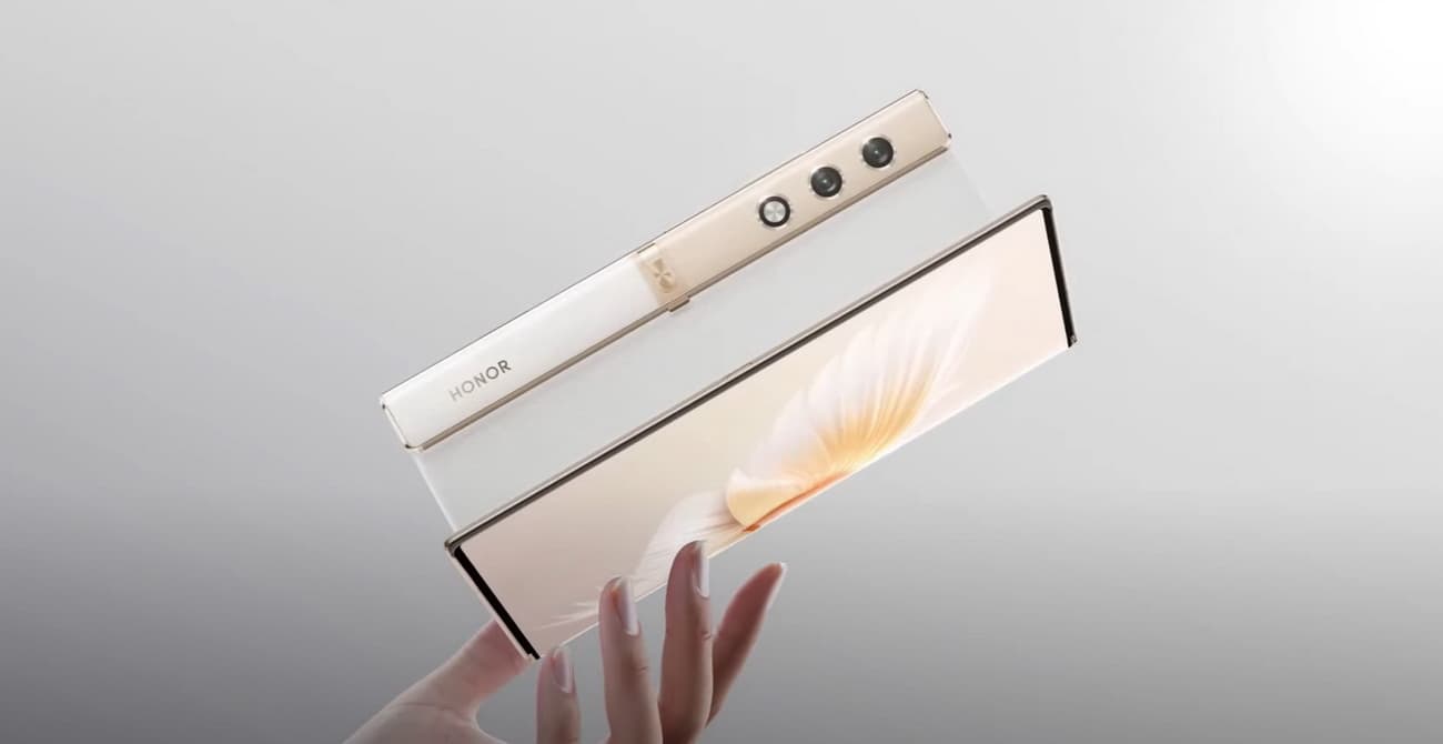 , Το foldable γίνεται το πιο μοδάτο αξεσουάρ, TechWar.gr