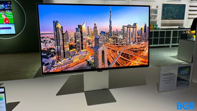 , Η σύγκριση Studio Display με Samsung ViewFinity S9 κερδίζει την Apple, TechWar.gr