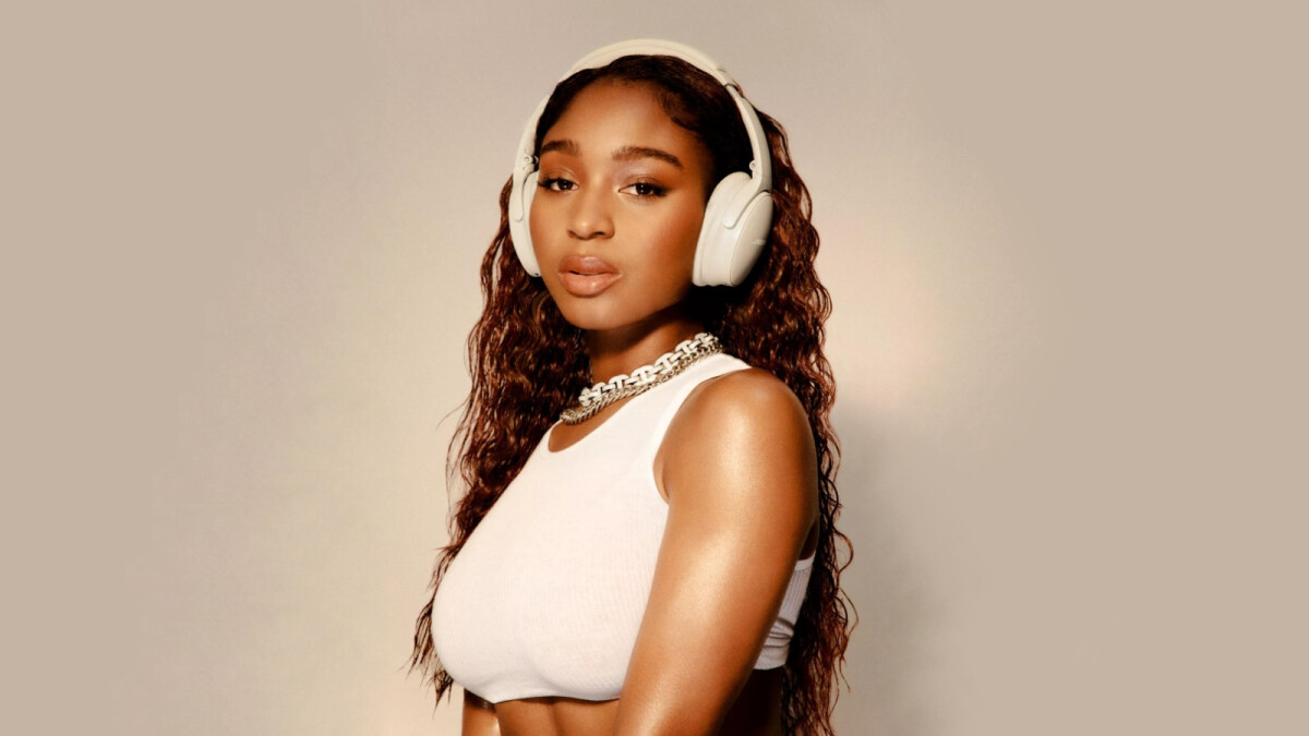 Bose QuietComfort 45 Over-the-Ear Noise Cancelling Headphones