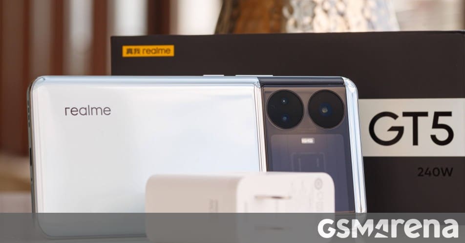 Δοκιμή φόρτισης Realme GT5 240W
