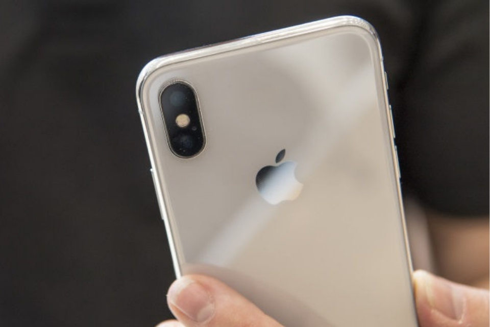 Η EE και η Vodafone δεν λειτουργούν για ορισμένους πελάτες στο Ηνωμένο Βασίλειο
