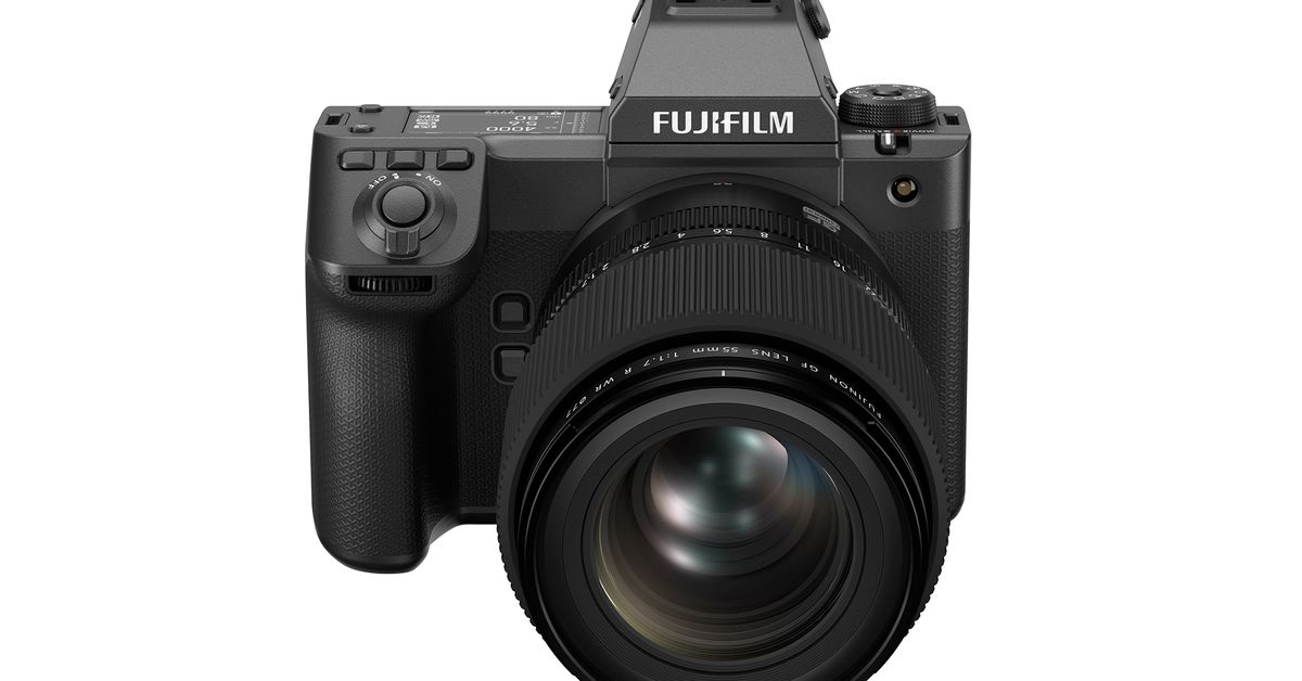 Η νέα κάμερα μεσαίου φορμά της Fujifilm GFX100 II είναι μικρότερη, ταχύτερη και 2.500 $ φθηνότερη
