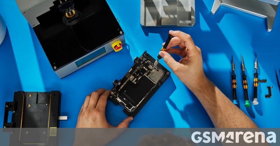 Η νέα σχεδίαση iPhone 15 Pro και 15 Pro Max κάνει την αντικατάσταση του πίσω γυαλιού πολύ φθηνότερη
