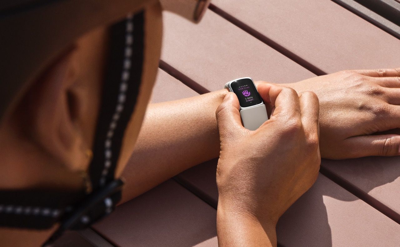 Μπορείτε να προπαραγγείλετε το Fitbit Charge 6 από σήμερα
