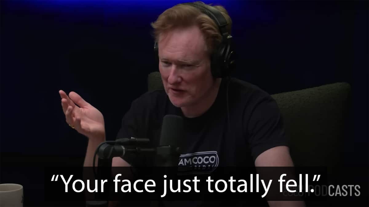 Ο Conan παίρνει συνέντευξη από θαυμαστή που απέρριψε βάναυσα την προσφορά του για selfie
