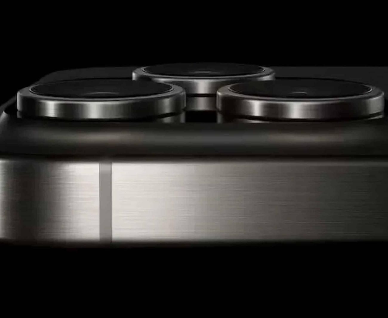 Ποιες είναι οι διαφορές στις κάμερες σε σύγκριση με το iPhone 14 Pro Max;