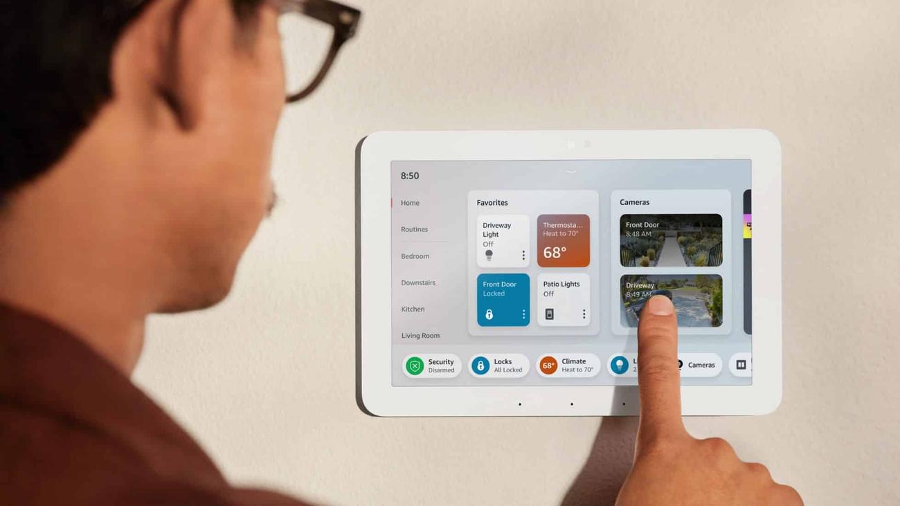 Το Echo Hub της Amazon είναι ο πιο πρόσφατος και καλύτερος τρόπος για να ελέγχετε όλες τις συνδεδεμένες συσκευές σας
