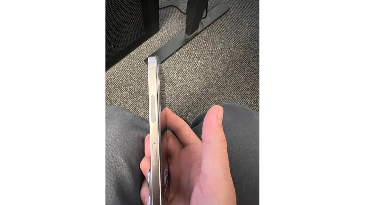 iPhone 15 Pro overeating issue takes a scary turn as user discovers his phone is swelling