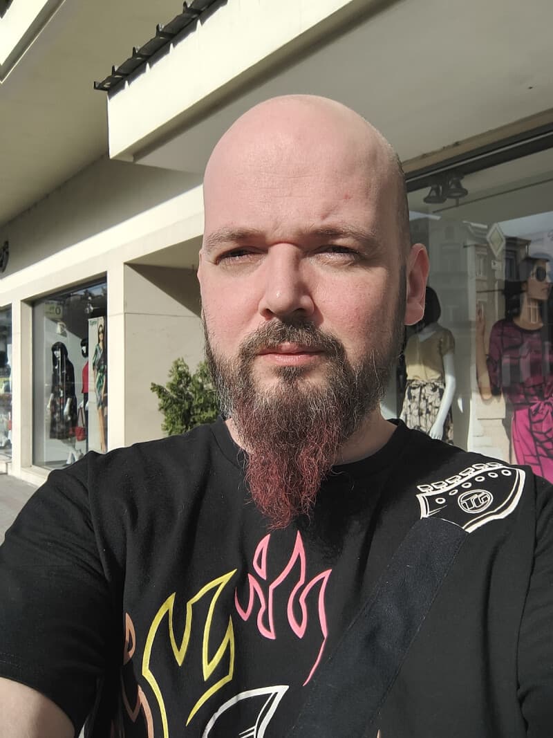 , Motorola Edge 40 Neo review: leather-clad midrange king, TechWar.gr