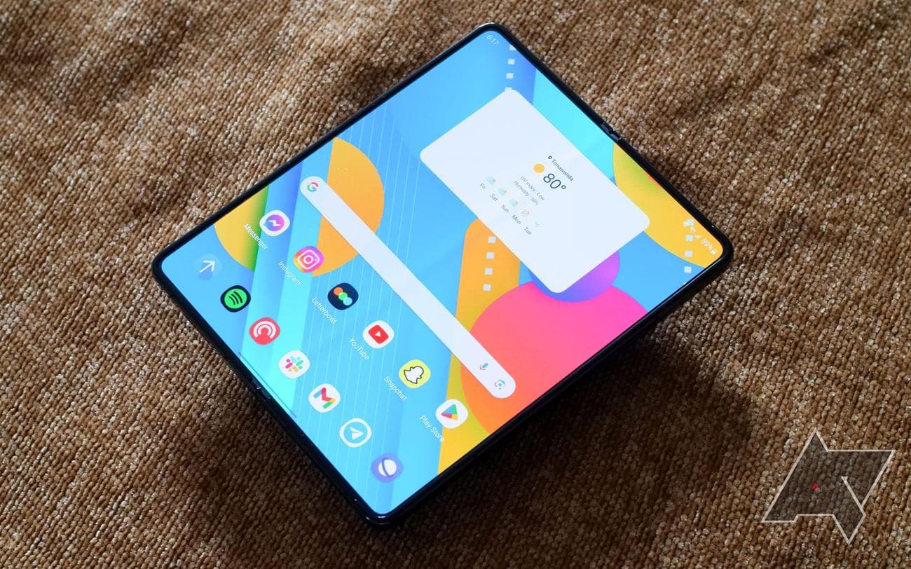 Το Samsung Galaxy Z Fold 5 παίρνει επιτέλους μια γεύση από το One UI 6 beta
