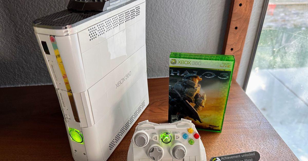 Εξετάσαμε το Xbox 360 $150 που είναι κατασκευασμένο από Mega τουβλάκια που μοιάζουν με Lego
