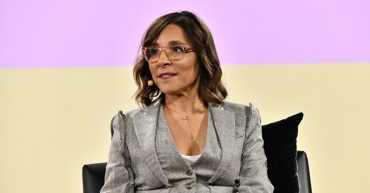 Η CEO του X Linda Yaccarino αποχωρεί από το συνέδριο WSJ Tech Live
