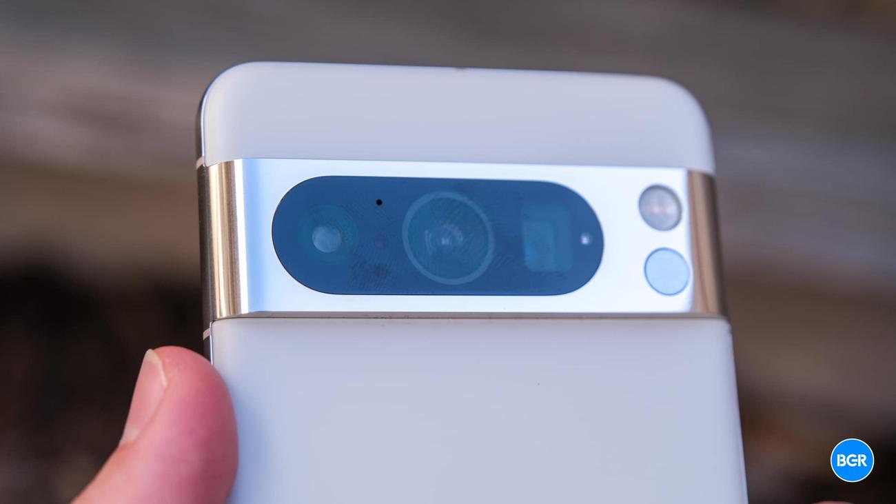 Η Google υπόσχεται ότι θα υποστηρίζει ανταλλακτικά για το Pixel 8 για επτά χρόνια
