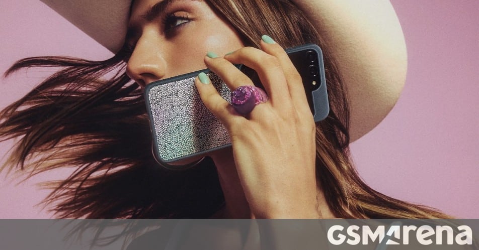Η Samsung αποκαλύπτει ένα ειδικό πακέτο με Swarovski: Galaxy Z Flip5, Watch6 και Buds2 Pro