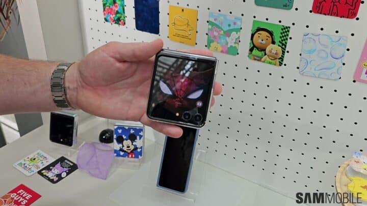 Η θήκη Galaxy Z Flip 5 FlipSuite είναι άλλο ένα αποτυχημένο αξεσουάρ της Samsung
