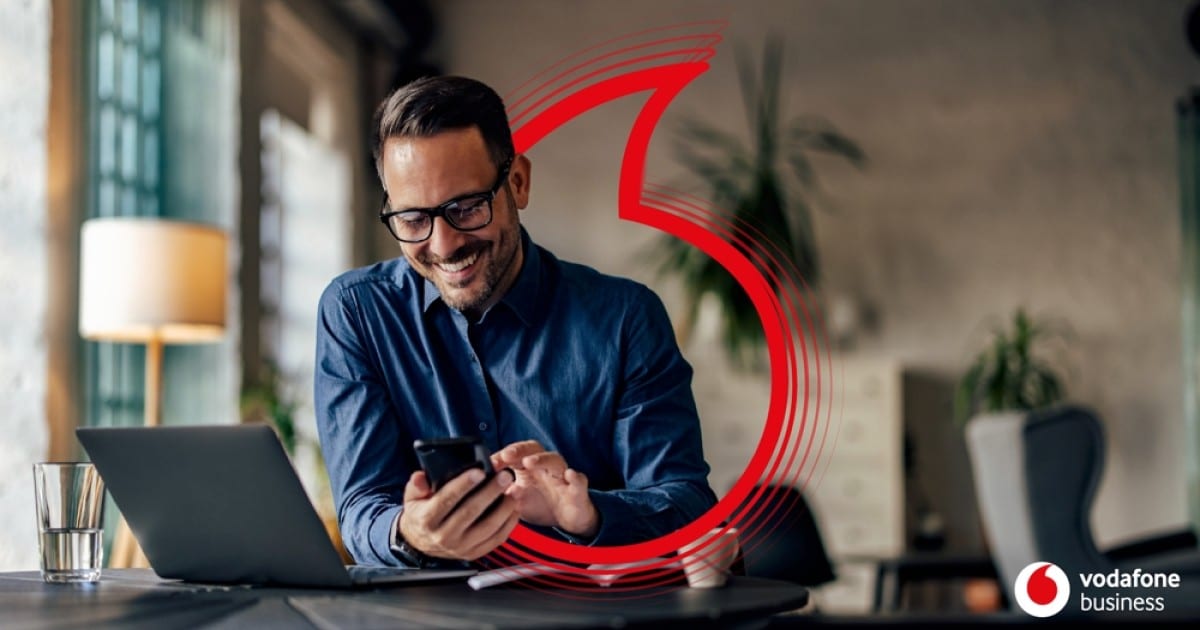 Νέα προγράμματα με απεριόριστη ομιλία και δωρεάν εργαλεία Microsoft 365 για επαγγελματίες