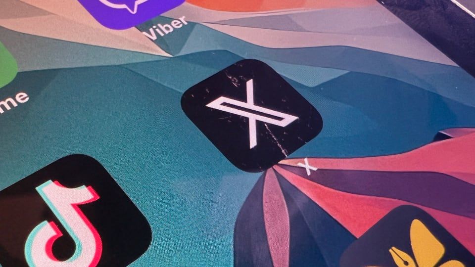 Ο Musk σκέφτεται να αποσύρει το Χ από την Ευρώπη, λόγω του DSA