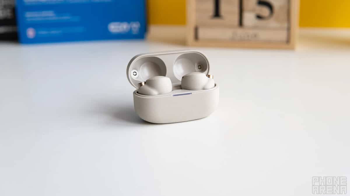 The exceptional Sony WF-1000XM4 earbuds are on sale at an incredible price with full warranty