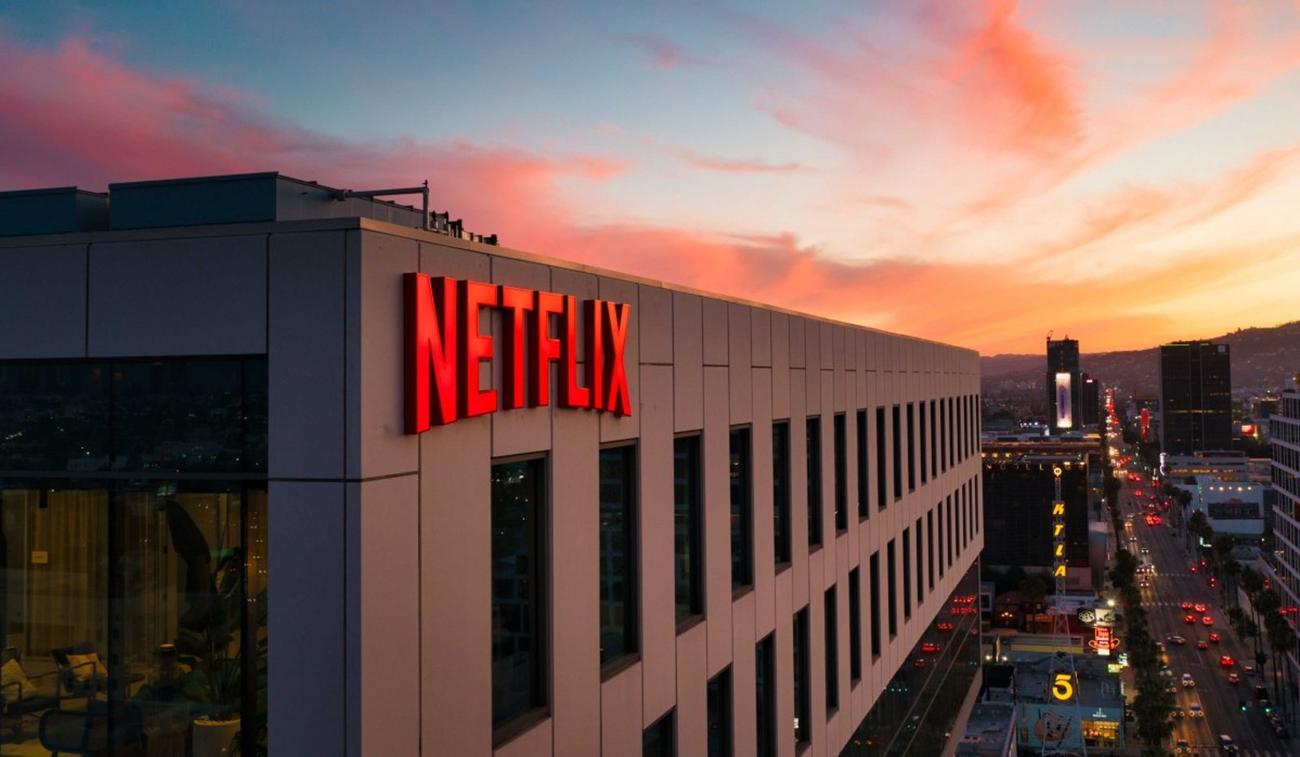 Netflix, Το Netflix θα ανοίξει καταστήματα, εστιατόρια και χώρους με live events