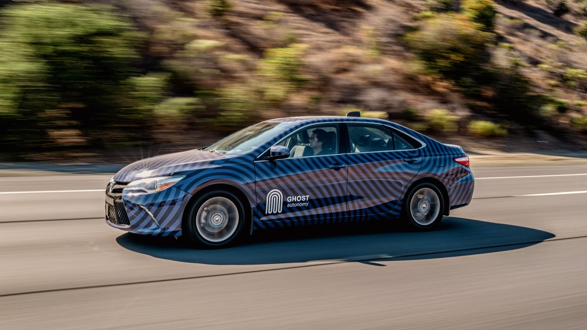 Το Ghost, που τώρα υποστηρίζεται από το OpenAI, ισχυρίζεται ότι τα LLMs θα ξεπεράσουν τα εμπόδια στην αυτοοδήγηση -- αλλά οι ειδικοί είναι δύσπιστοι
