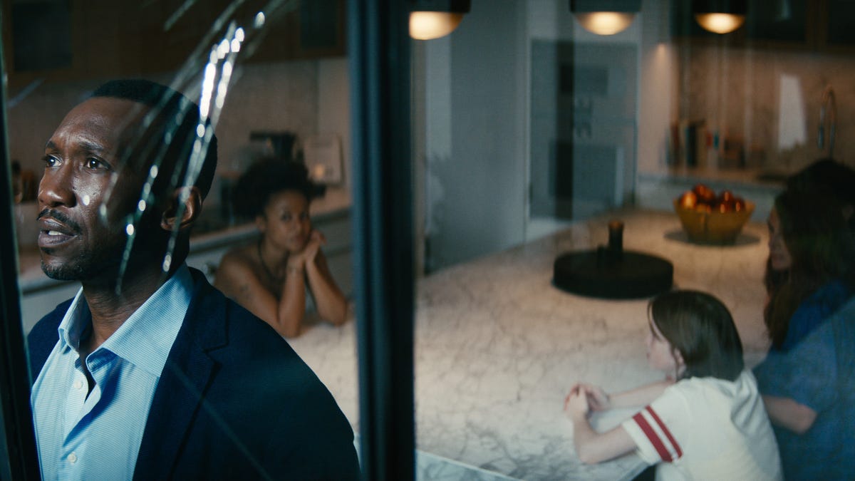 Το Netflix Leave the World Behind Clip: Doomsday Lurks
