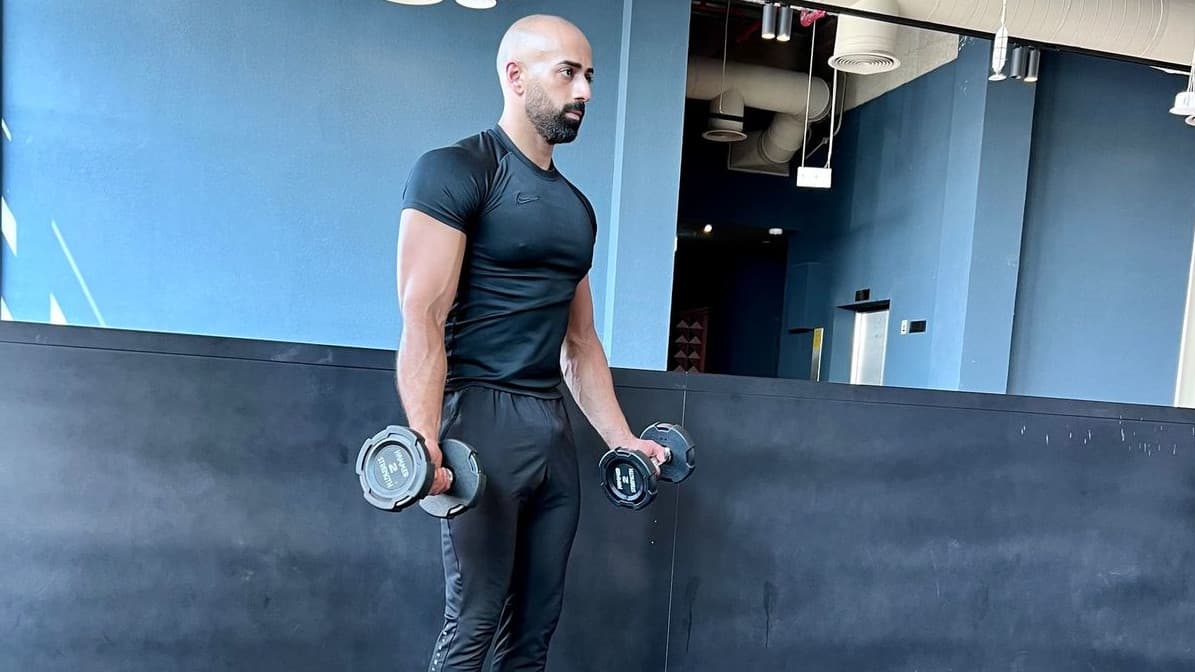 Νέος στο γυμναστήριο; Χρησιμοποιήστε αυτήν την «προπόνηση ντροπαλών κοριτσιών» μόνο με αλτήρες για να χτίσετε μυς παντού, Νέος στο γυμναστήριο;  Χρησιμοποιήστε αυτήν την «προπόνηση ντροπαλών κοριτσιών» μόνο με αλτήρες για να χτίσετε μυς παντού, TechWar.GR