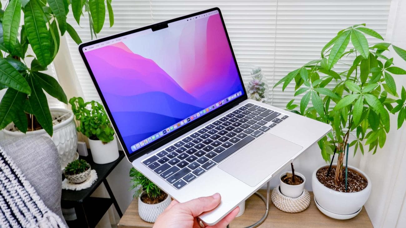 Ποιο MacBook να αγοράσετε αυτές τις γιορτές; Εδώ είναι το φύλλο απάτης σας, Ποιο MacBook να αγοράσετε αυτές τις γιορτές;  Εδώ είναι το φύλλο απάτης σας, TechWar.gr