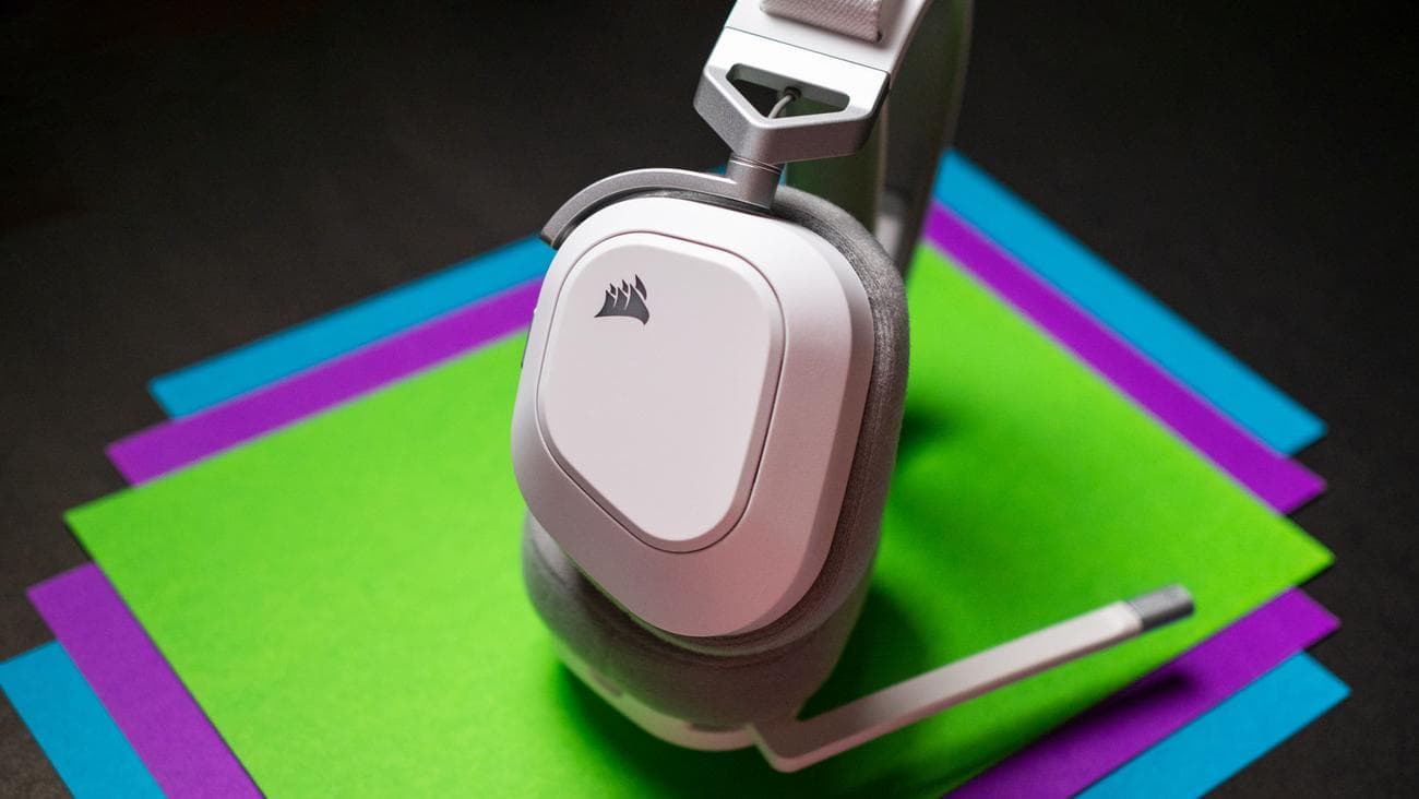 Κριτική Corsair HS80 Max: Ένα καταπληκτικό σετ μικροφώνου-ακουστικού παιχνιδιών με εκπληκτική διάρκεια μπαταρίας, Κριτική Corsair HS80 Max: Ένα καταπληκτικό σετ μικροφώνου-ακουστικού παιχνιδιών με εκπληκτική διάρκεια μπαταρίας, TechWar.GR