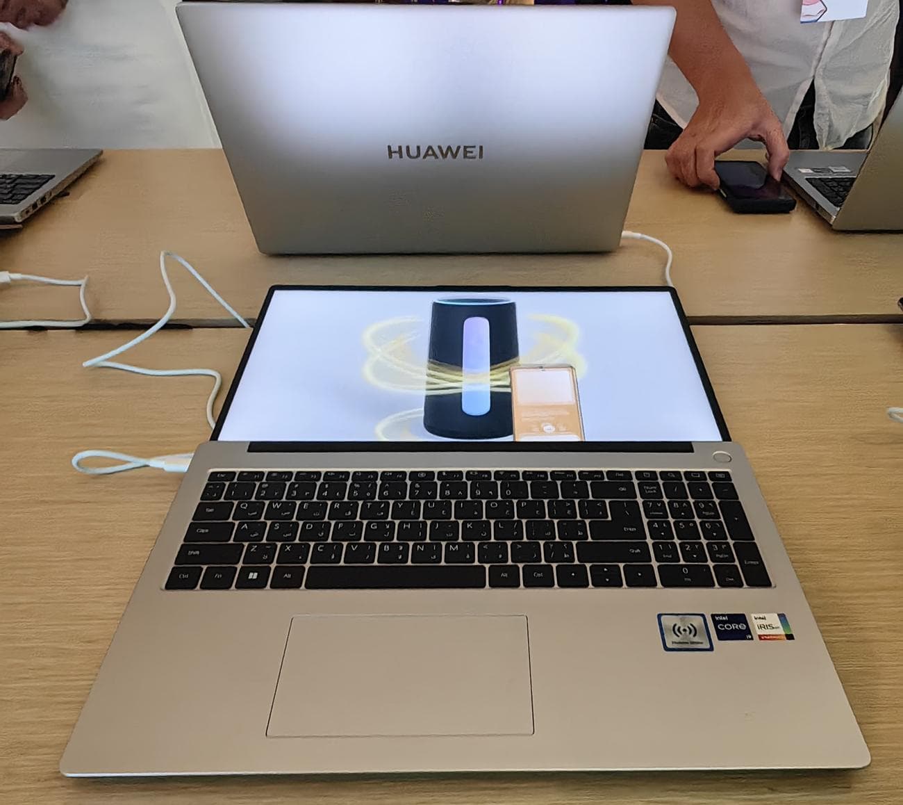 Η Huawei παρουσίασε στο Ντουμπάι νέα έξυπνα προϊόντα γραφείου και ήχου που ενισχύουν τη δημιουργικότητα, Η Huawei παρουσίασε στο Ντουμπάι νέα έξυπνα προϊόντα γραφείου και ήχου που ενισχύουν τη δημιουργικότητα, TechWar.gr