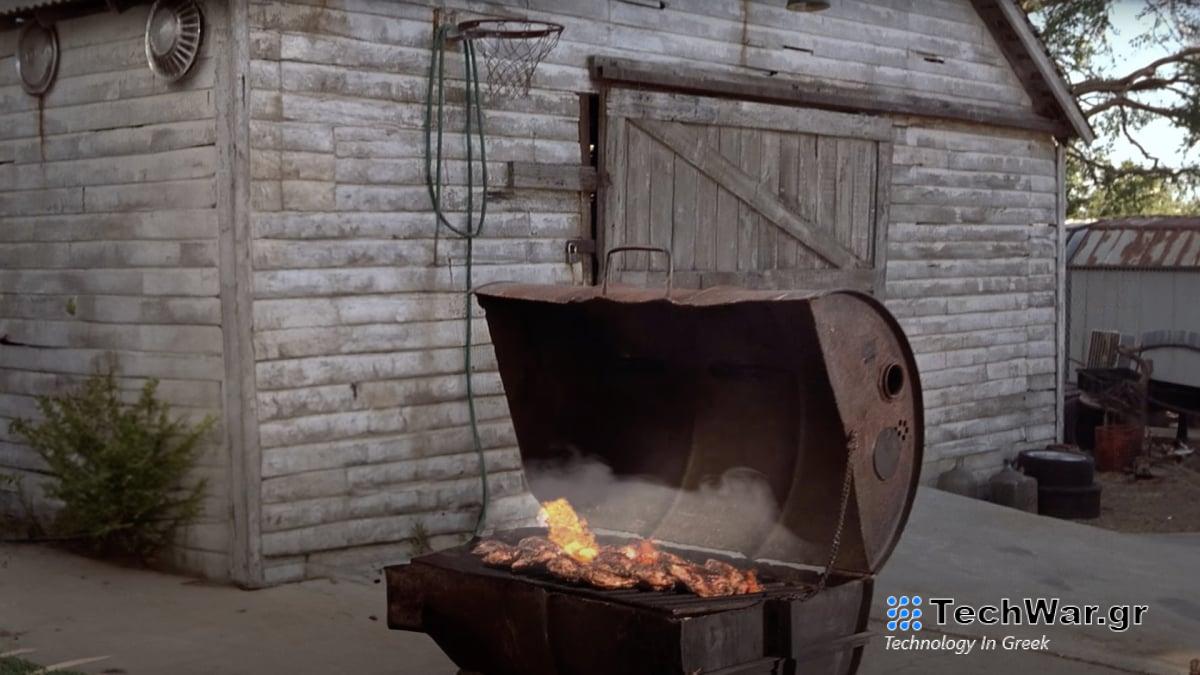  "Fast and Furious" yule log;  Δοκιμάστε αυτό το μπάρμπεκιου διάρκειας μιας ώρας.
