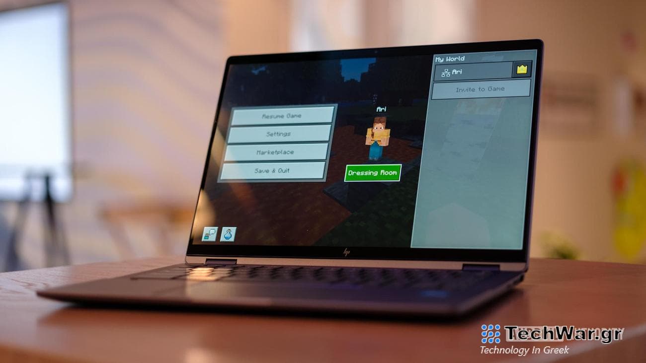 HP Chromebook Plus playing minecraft