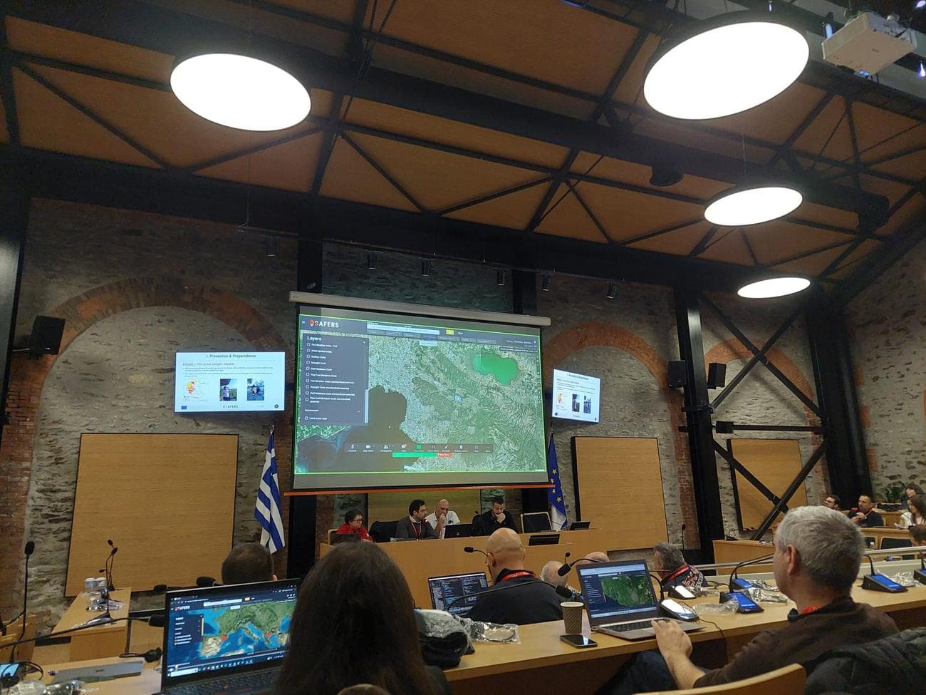 AI αλγόριθμος φιλτράρει πληροφορίες από το X για ενδεχόμενη φωτιά / FOXreport.gr, AI αλγόριθμος φιλτράρει πληροφορίες από το X για ενδεχόμενη φωτιά, TechWar.gr