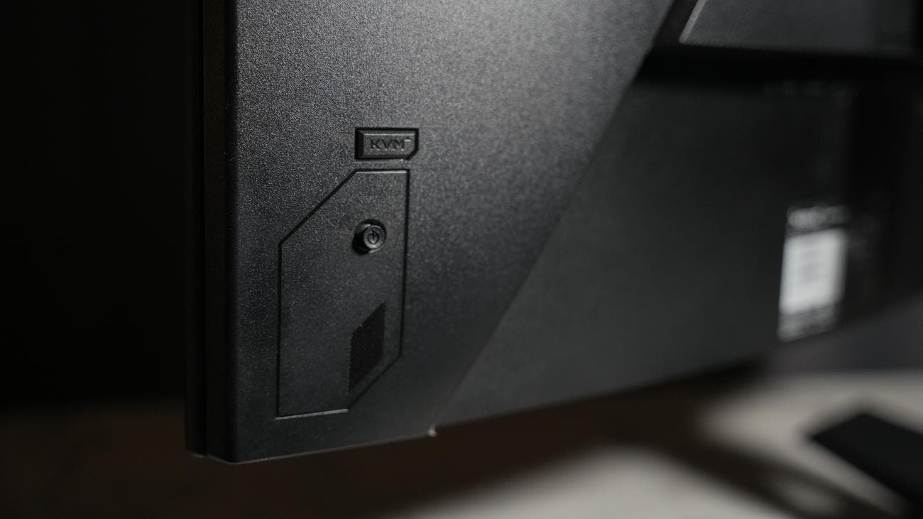 Gigabyte M32UC Review, Gigabyte M32UC Review, TechWar.gr