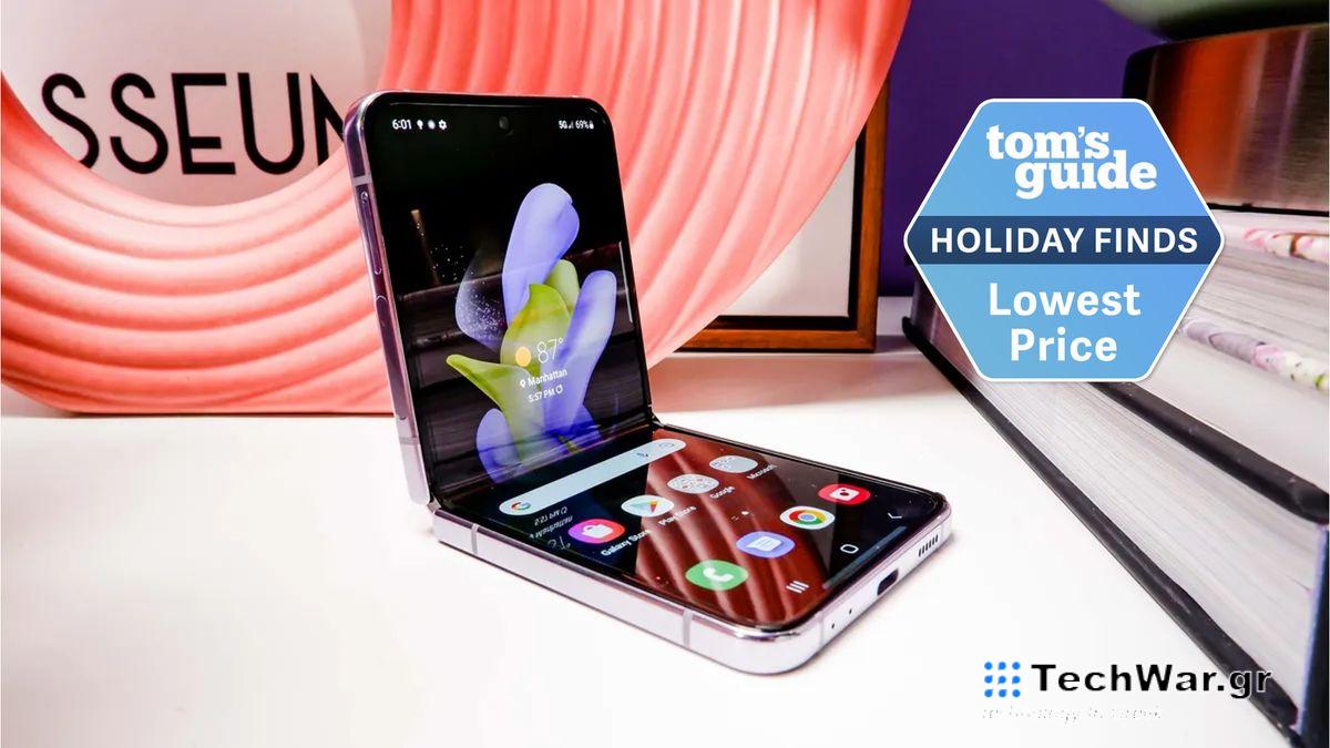 Samsung Galaxy Z Flip 4 with holiday finds badge.