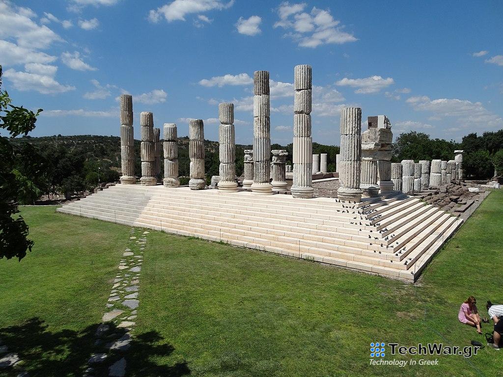 Ανακαλύφθηκε μεγαλειώδης τάφος σε αρχαία ελληνική πόλη