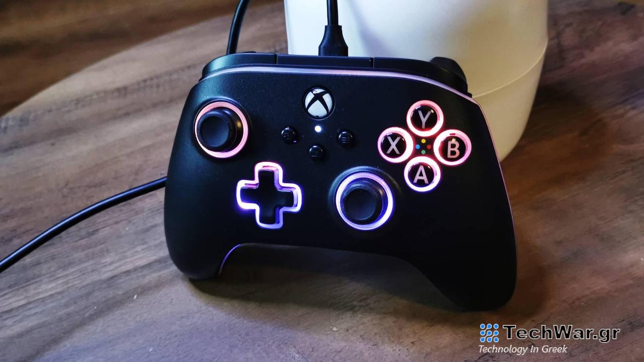 Ενσύρματο χειριστήριο PowerA Advantage με κριτική Lumectra